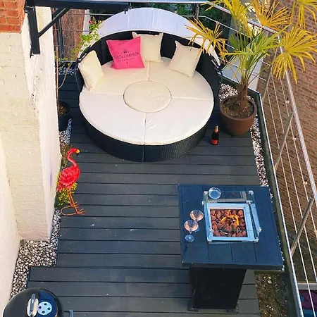 Loco Paradiso - Two Kingsize Beds, Outdoor Terrace, Dj Booth, Bar, Cinema, Bathtub, Kitchen, Airco Antwerp Exterior photo