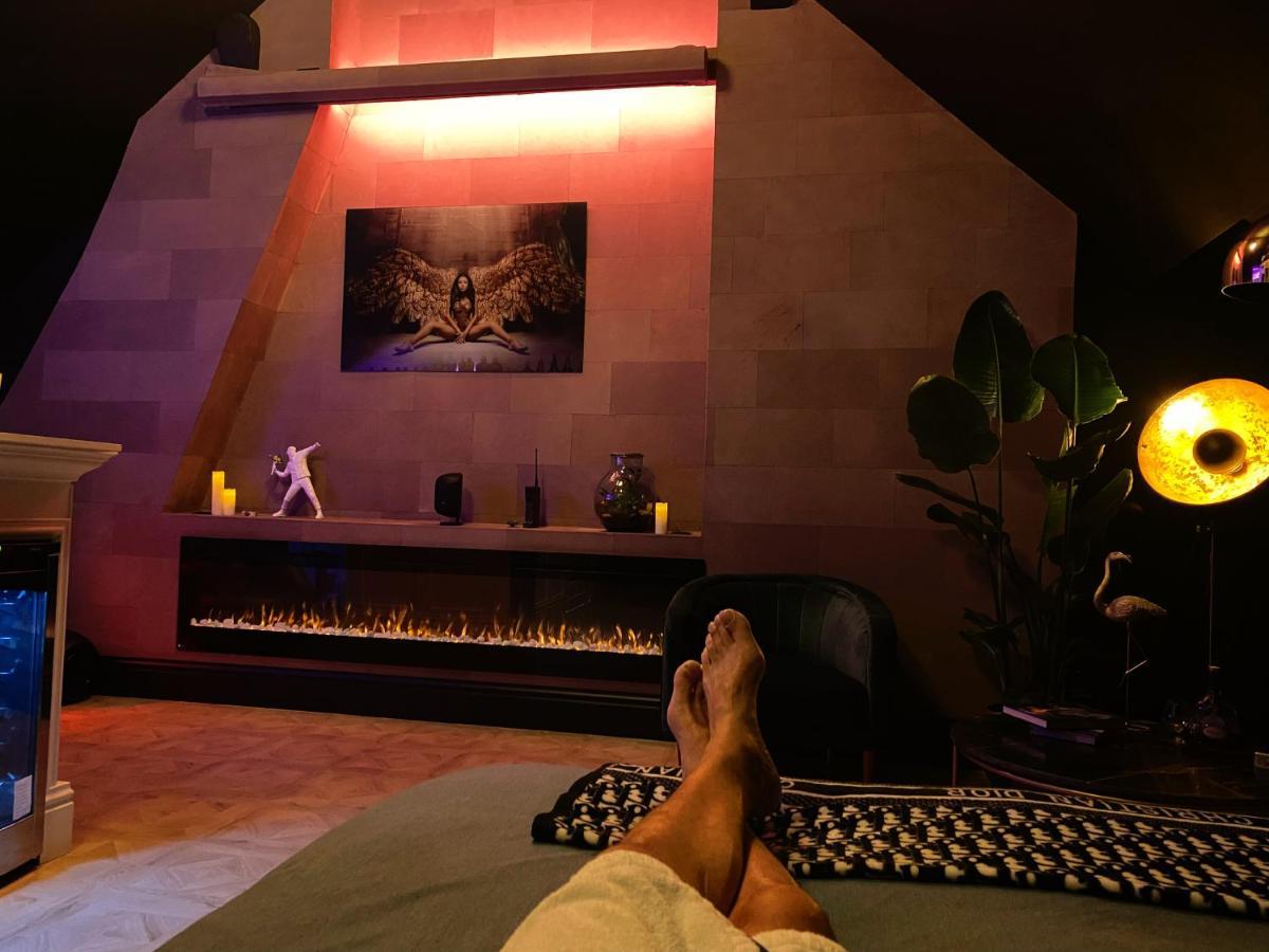 Loco Paradiso - Two Kingsize Beds, Outdoor Terrace, Dj Booth, Bar, Cinema, Bathtub, Kitchen, Airco Appartement *